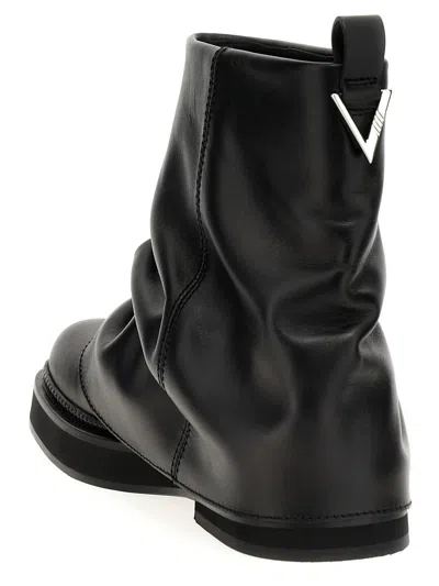 Attico 'mini Robin' Black Ankle Boots With Logo Plaque On The Rear And Pull-tab At The Heel In Black