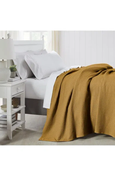 Modern Threads Cotton Waffle Blanket In Gold