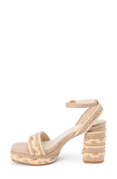 Matisse Lyla Leather Pump In Taupe