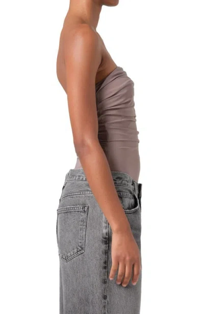 Agolde Gwyneth Fit Bodysuit In Taupe In Gray