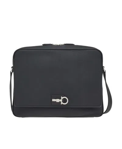 Ferragamo Zippered Shoulder Bag In Black