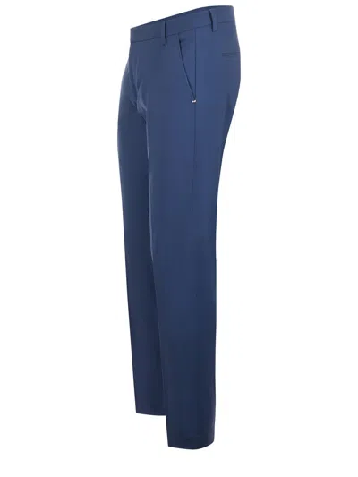 Entre Amis Trousers In Blue