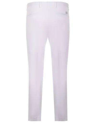 Entre Amis Trousers In White