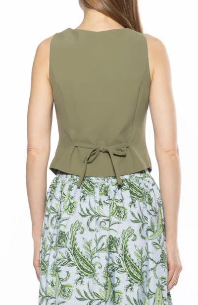 Alexia Admor Liliana Button Front Vest In Green