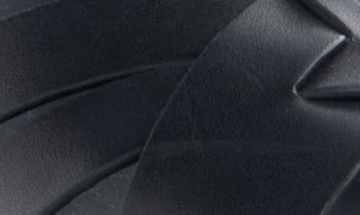 Chloé Chloe Black Leather Nama Sandals