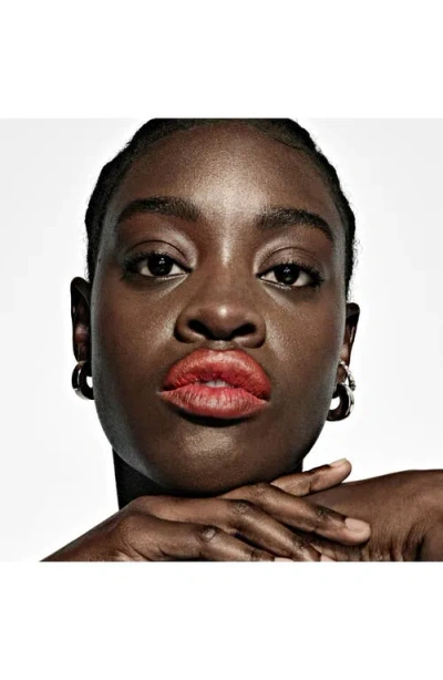 Smashbox Halo Healthy Glow Tinted Moisturizer Broad Spectrum Spf 25 In Deep Golden