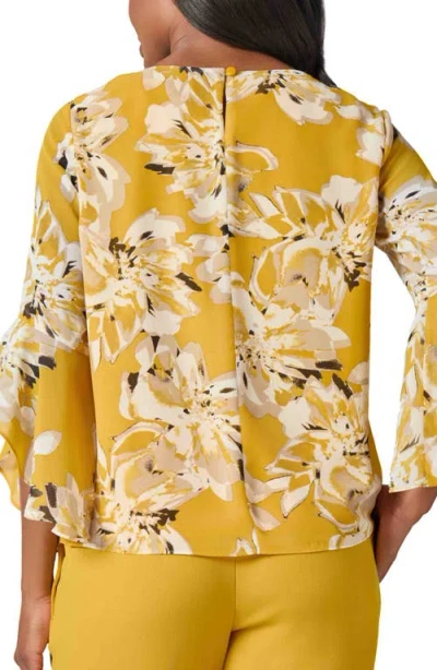 Kasper Ruffle Sleeve Top In Multi