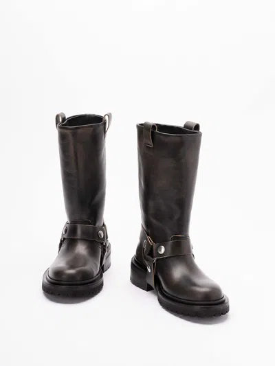 Golden Goose Kurt Boots In Black Leather With Buckle In Black
