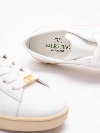 Valentino Royco Trainer In White