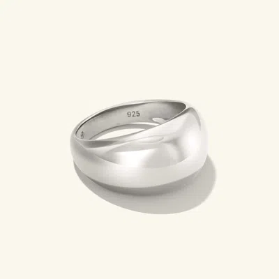 Mejuri Dôme Ring In White