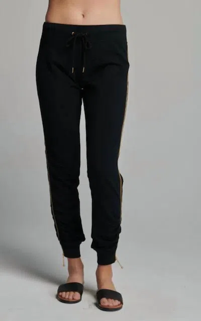 Sundays Side Zipper Jogger In Black In Black