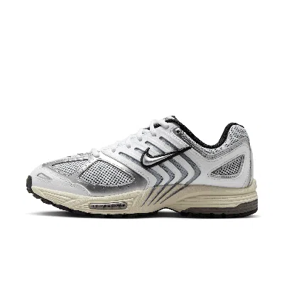 Nike Low Top Sneakers With Mesh Upper And Rubber Outsole In White