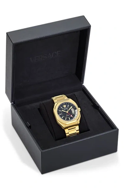Versace V-contempo Gmt Automatic Watch In Gold