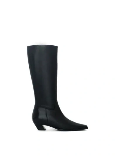 Maguire Elda Boot In Black