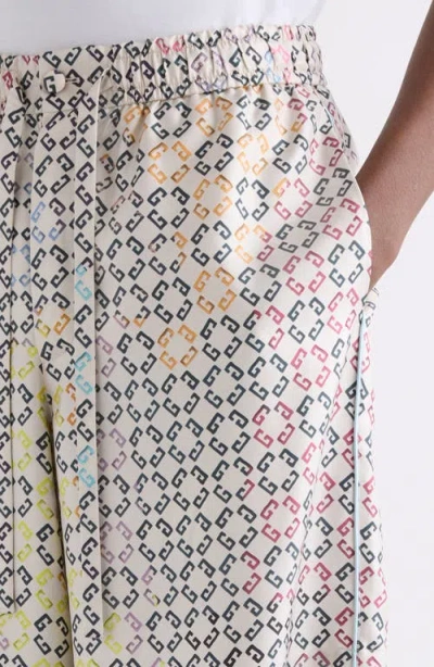 Givenchy Multicolor Pyjamas Shorts In Monogram 72 Silk In White Multicolored