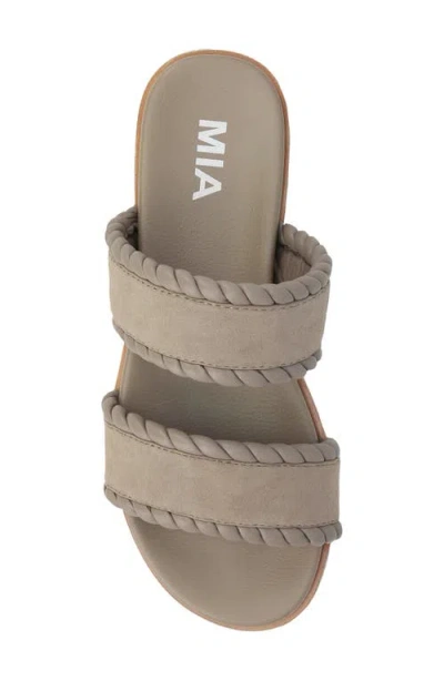 Mia Women's Vada Slide Round Toe Sandals In Taupe