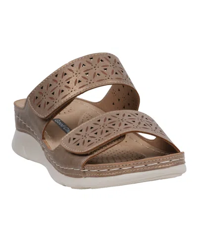 Gc Shoes Women's Verna Adjustable Double Strap Footbed Sandals In Bronze