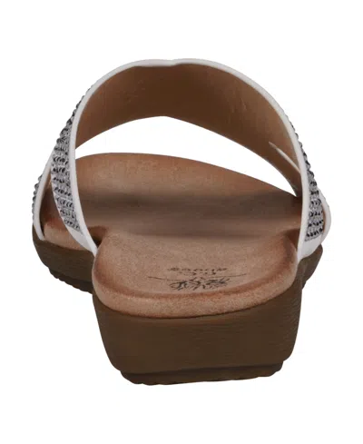 Gc Shoes Women's Sharlene Embellished Cross-strap Flat Sandals In Off White