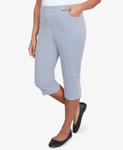 Alfred Dunner Women's All American Striped Clam Digger Capri Pants In Gray