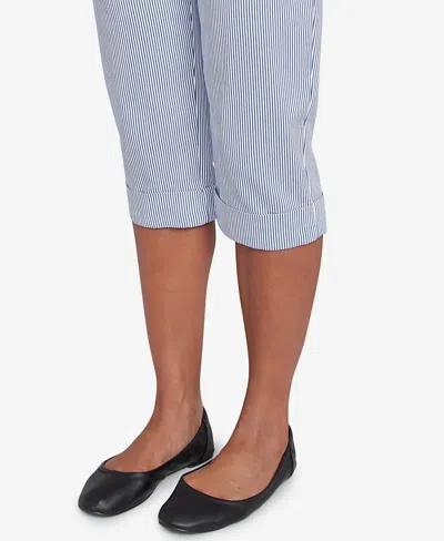 Alfred Dunner Women's All American Striped Clam Digger Capri Pants In Gray