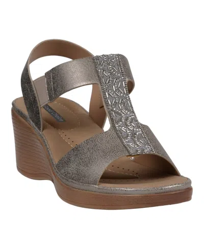 Gc Shoes Women's Elissa Embellished Wedge Sandals In Pewter