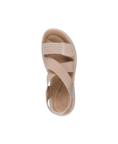 Gc Shoes Women's Ariel Elastic Comfort Flat Sandals In Nude