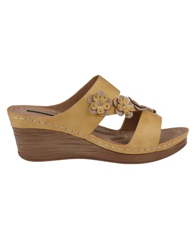 Gc Shoes Women's Halia Floral Wedge Sandals In Yellow