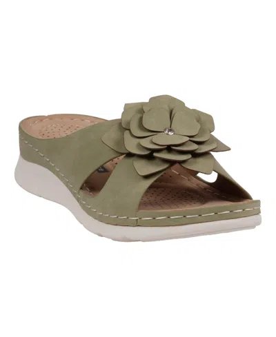 Gc Shoes Women's Claire Flower Rosette Comfort Sandals In Green
