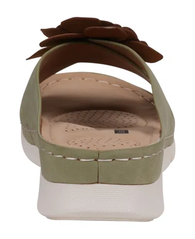 Gc Shoes Women's Claire Flower Rosette Comfort Sandals In Green