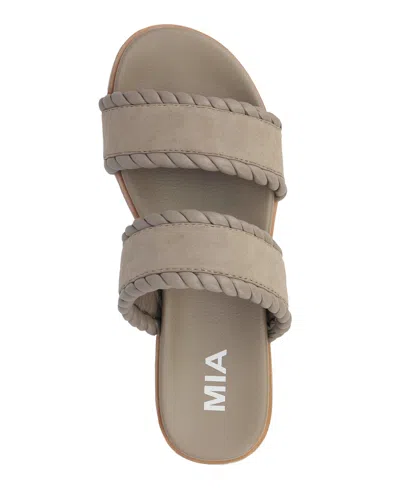 Mia Women's Vada Slide Round Toe Sandals In Taupe