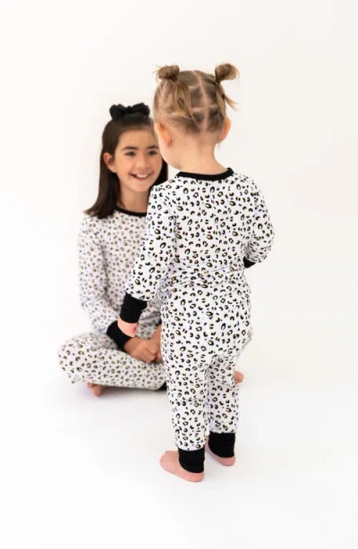 Laree + Co Allie 2-piece Long Sleeve Set In Leopard