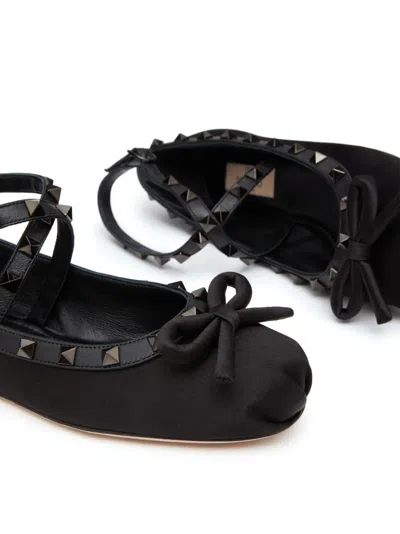 Valentino Garavani Rockstud Satin Ballet Flats In Black