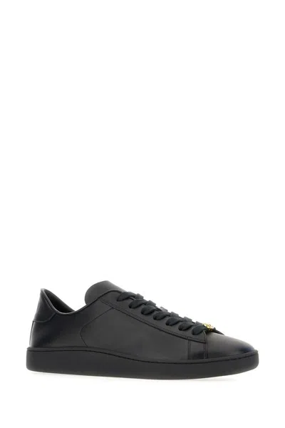 Valentino Royco Signature Brass Vlogo Low-top Sneakers In Black