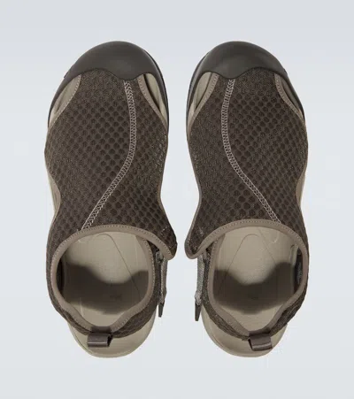 ARPY网布套穿式运动鞋