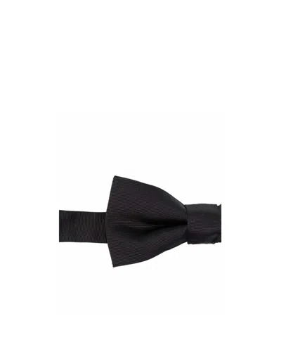 Dsquared2 Black Monochrome Papillon With Snap-fit Fatening In Black