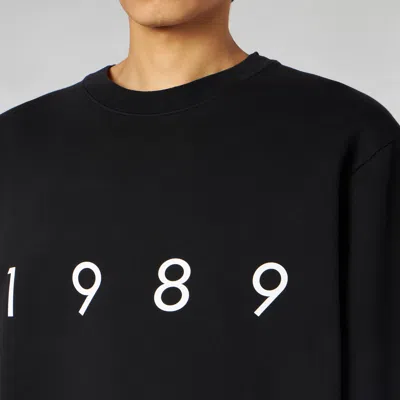 1989 Studio Brushed Cotton Crew Neck Sweatshirt With Embossed Logo In Black