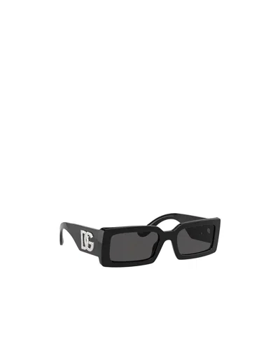 Dolce & Gabbana Rectangular Frame Sunglasses In Balck