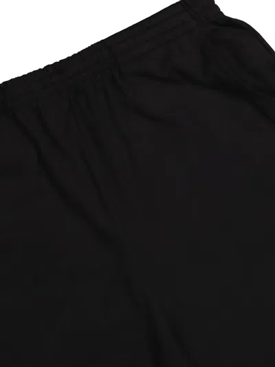 Prototypes Waffle Bermuda Shorts In Schwarz