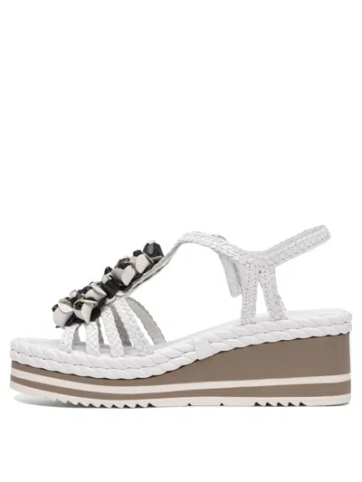Pons Quintana Braided Strap Sandals With Platform Sole In White