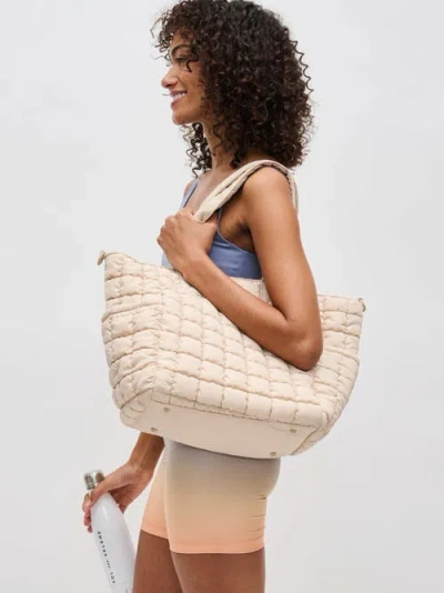 Sol And Selene Dreamer In Cream