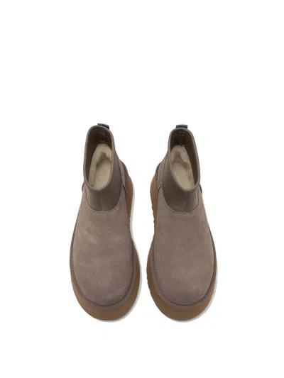 Ugg Mini Dipper Suede Ankle Boots Smoke Plume In Marrón Topo