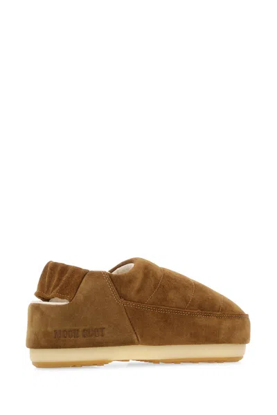 Moon Boot Suede Stitched Round Sole Slippers