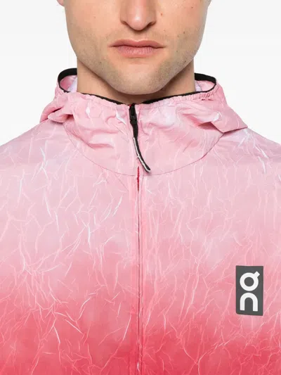 On Pace Running Jacket In Rot