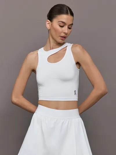 On Studio Cut-out Crop In White