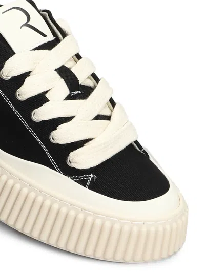 帆布低帮运动鞋