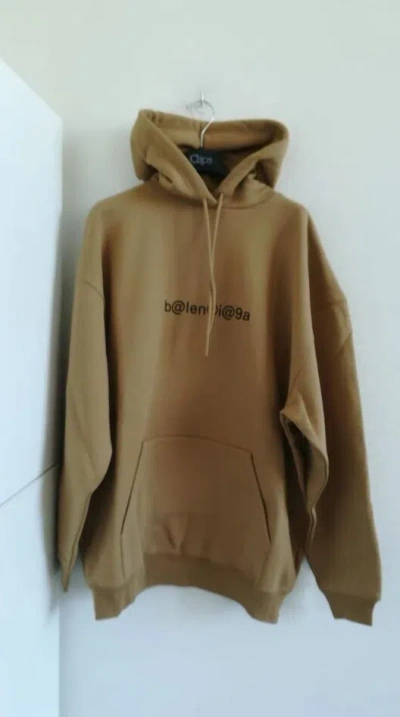 Balenciaga Logo-print Hoodie In Nude