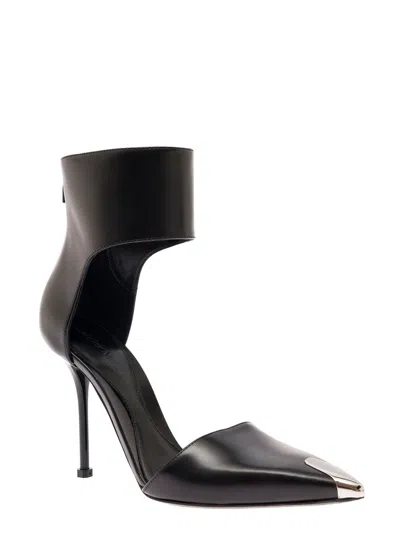 Alexander Mcqueen Punk Patent Pump In Black