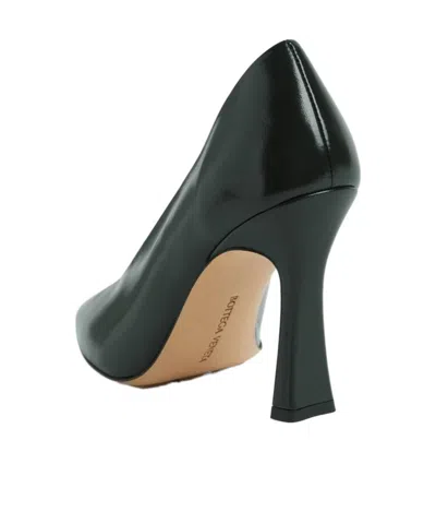 Bottega Veneta Scarpe Con Tacco Sofia In Pelle Verde Scuro Donna In Black