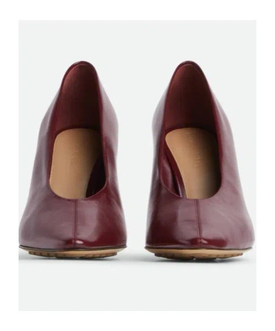 Bottega Veneta Leather Stiletto Sporty Pumps In Burgundy