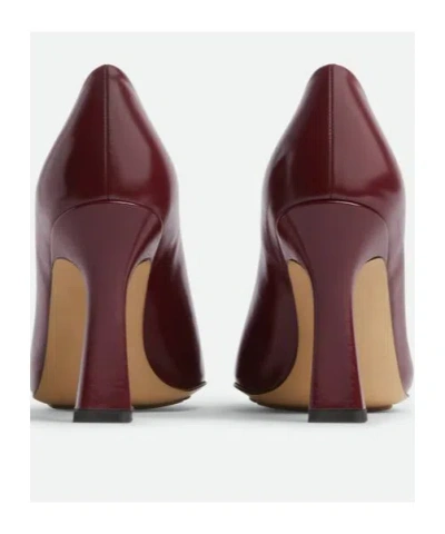 Bottega Veneta Leather Stiletto Sporty Pumps In Burgundy